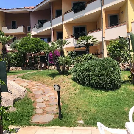 Con Piscina A 10 Minuti Da Rena Bianca