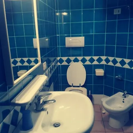 Con Piscina A 10 Minuti Da Rena Bianca Lejlighed